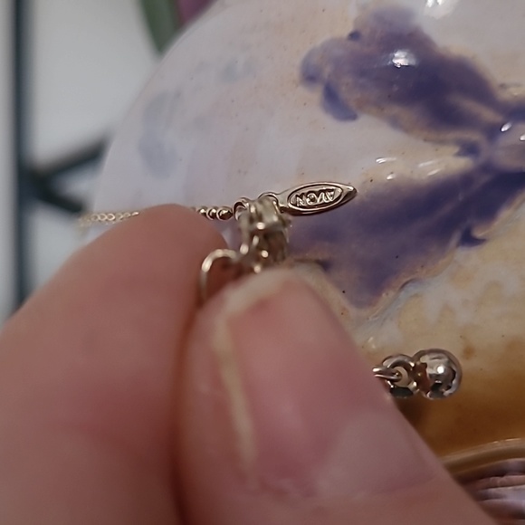 Anklet from Avon - Gold Ball Charm - Picture 5 of 7